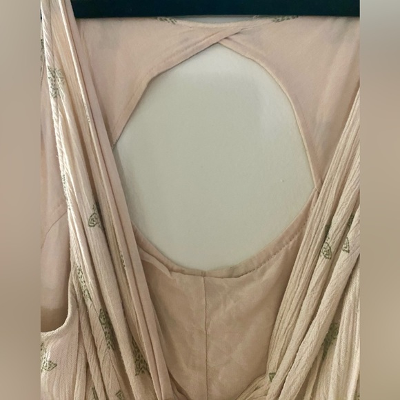 Free People // Vintage Patterned Mini-Dress (M - Cream/Tan) - Picture 3 of 7